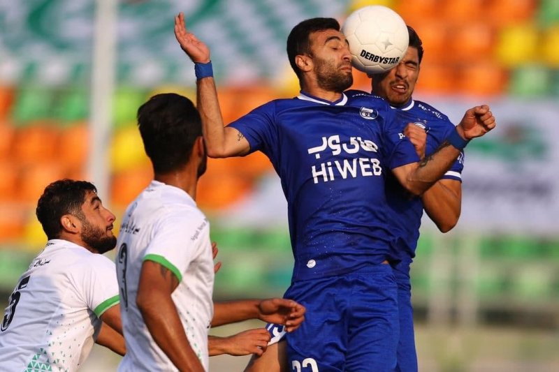 مطهری: شک نکنید بازیکن ذوبآهن باید اخراج میشد