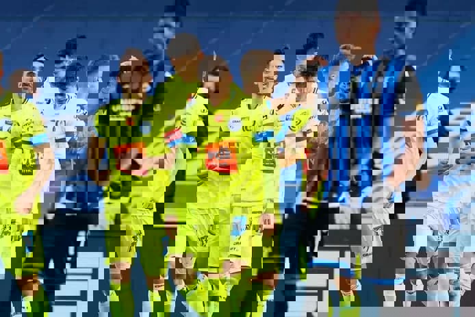 1555411