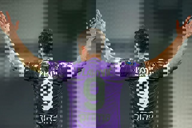 1556080