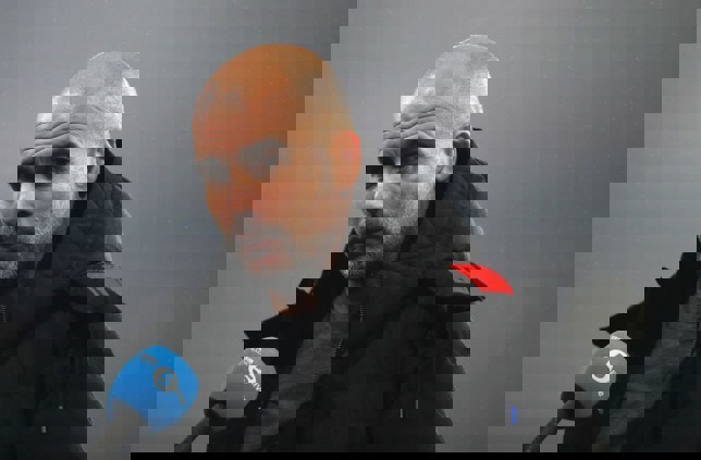 1556116