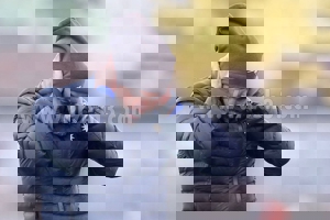 این‌ها به دایی و علی کریمی هم فحش می‌دهند