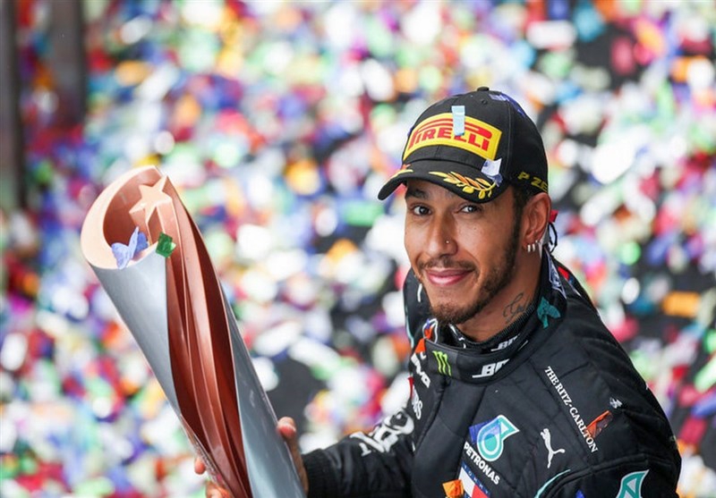 همیلتون: به بازنشستگی در اوج فکر کرده‌ام