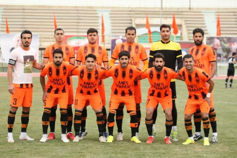 کار قشنگ گلزن مسی ها در حمایت از بازیکن مصدوم (عکس)