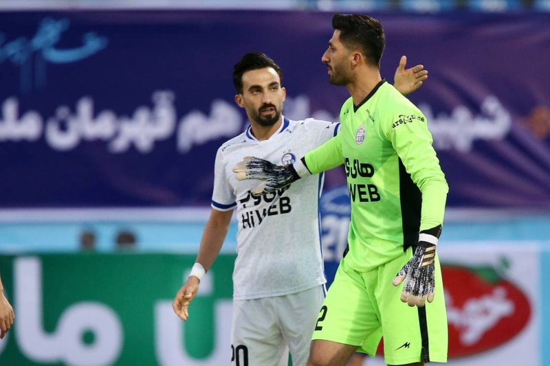 موسوی، راست استقلال را بست (عکس)