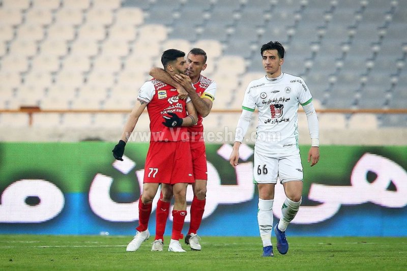 آقایی: وجودش را نداری فحش نده!