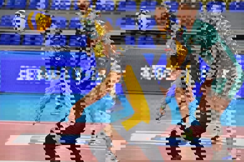 درخشش عبادیپور مانع از شکست اسکرابلچاتوف نشد