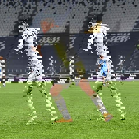 1559330