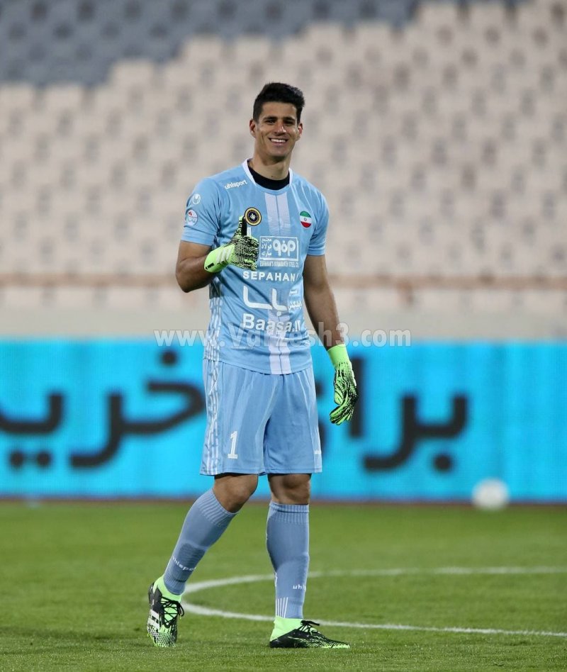 خودنمایی نیازمند در دومین بازی با بازوبند کاپیتانی