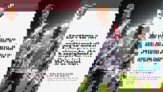 1560726