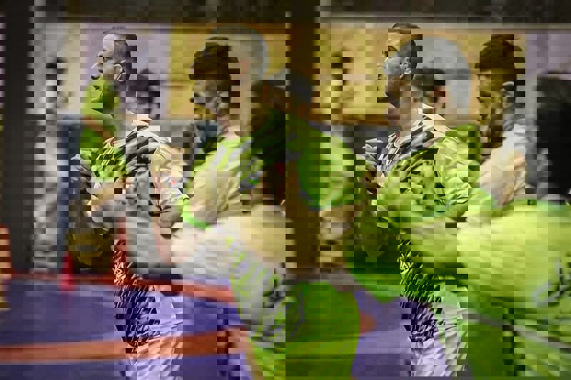 1561038