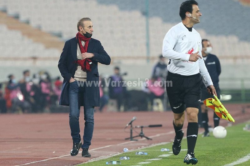 گل محمدی: رسول پناه به ریش ما میخندد