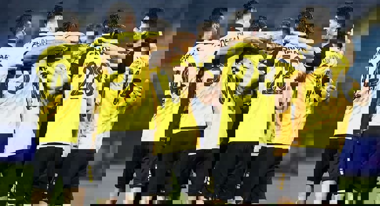 چرخش ۱۸۰ درجه‌ای و گل دیدنی انصاری‌فرد