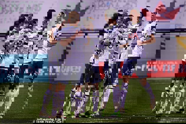 بعد از گلزنی جشن بگیرید اخراج میشوید!