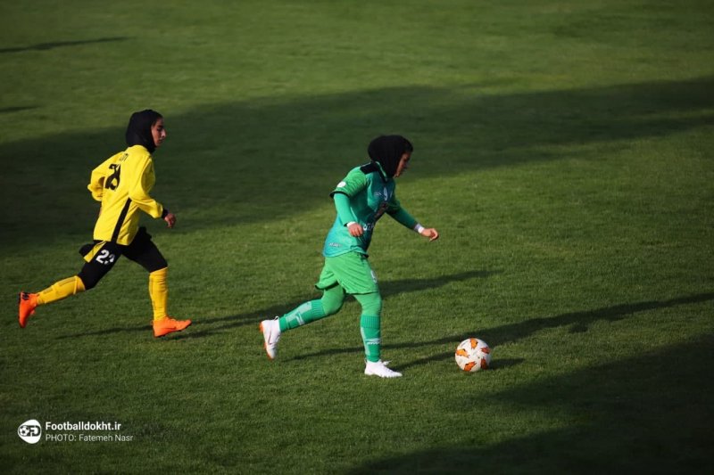 دربی اصفهان، برنامه لیگ فوتبال زنان را تغییر داد