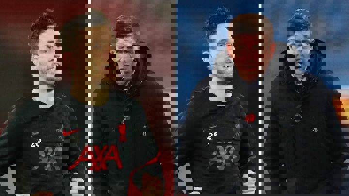 1563077