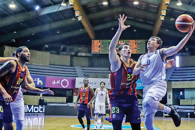 باخت مشهدیهای لیگ بسکتبال مقابل حریفان