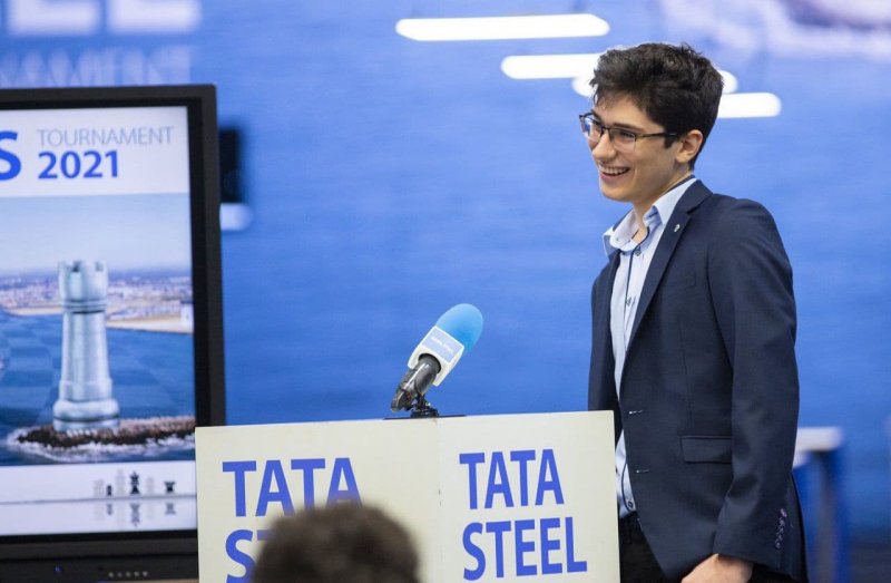  شکست فیروزجا برابر کارلسن درتنگی وقت(عکس)