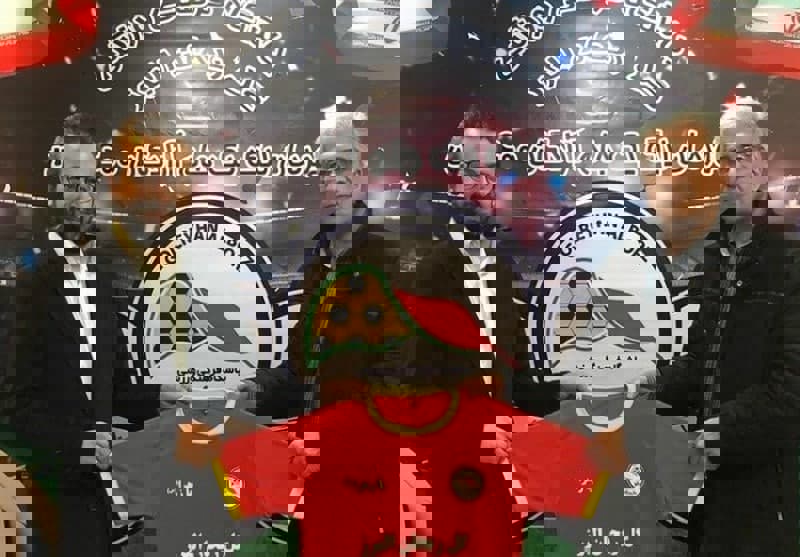 1563288
