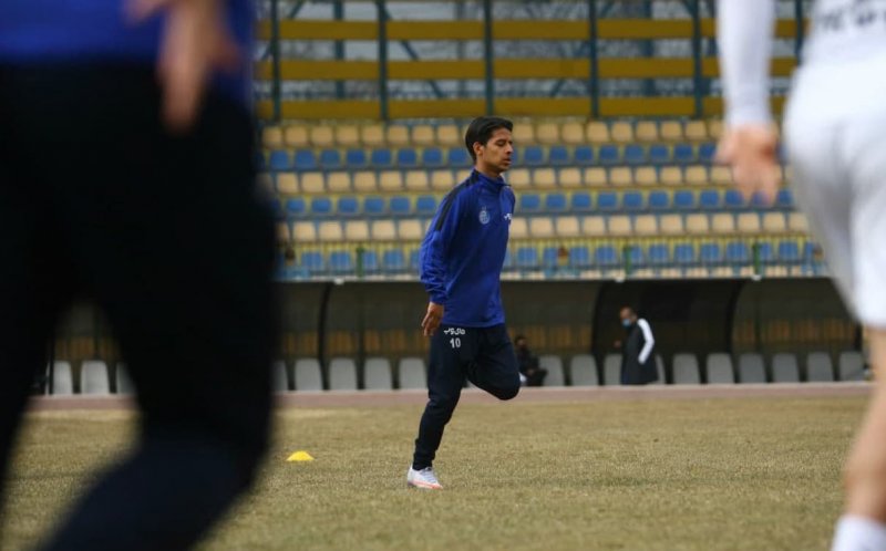 کوچ دوباره استقلال به مجموعه انقلاب