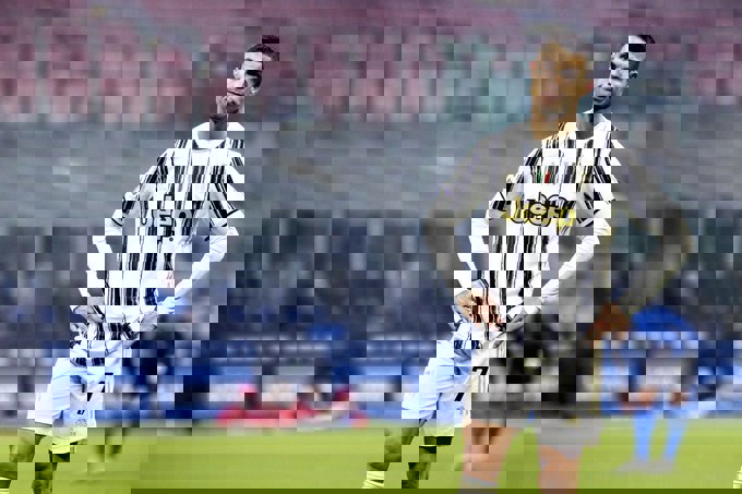1563497