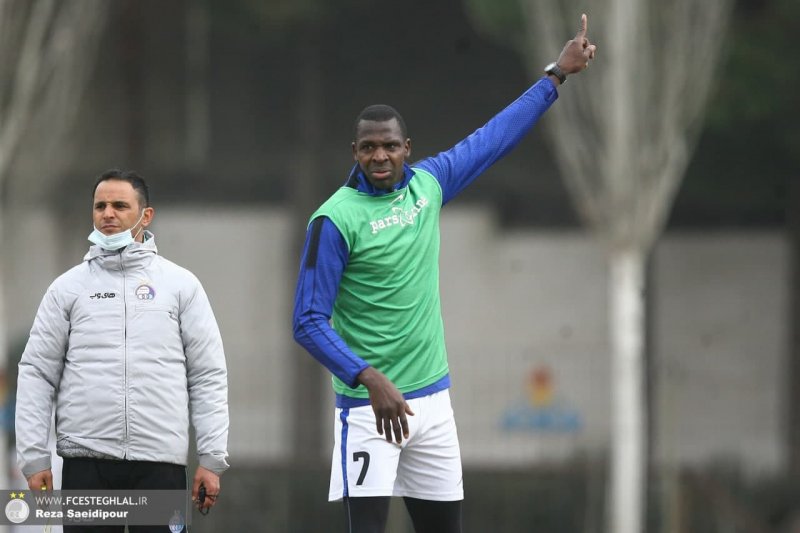 بازگشت دیاباته به تمرین استقلال