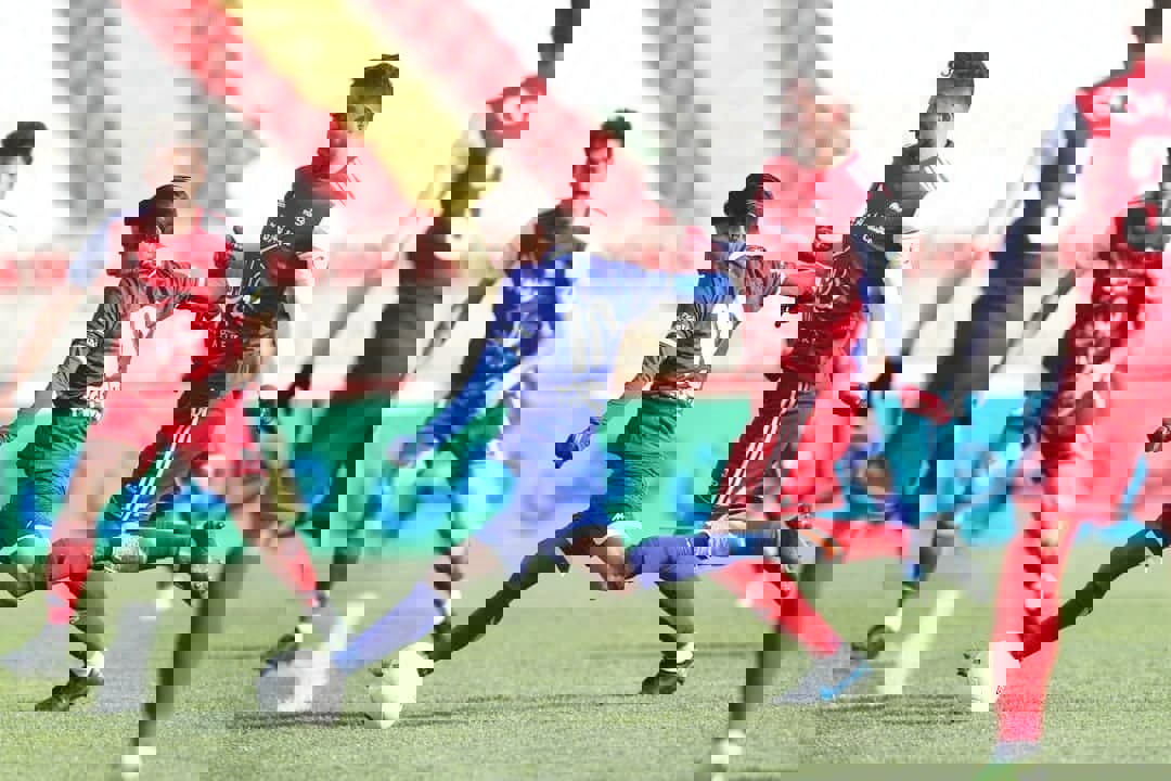 مهدی قایدی بازیکن استقلال تهران مقابل تراکتور تبریز