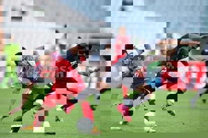 طلسم ۴۹ روزه‌ی سرخ‌ها چگونه شکسته شد؟