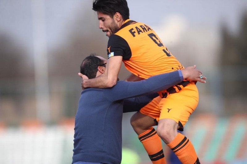 امامعلی: دروازهها با مهاجمان ما قهر کردهاند!