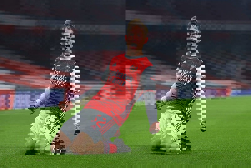 1566204