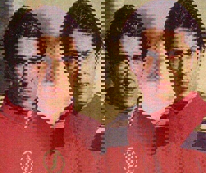 1566953