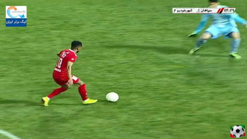 تعویض طلایی رحمتی؛ بغضی که ترکید!