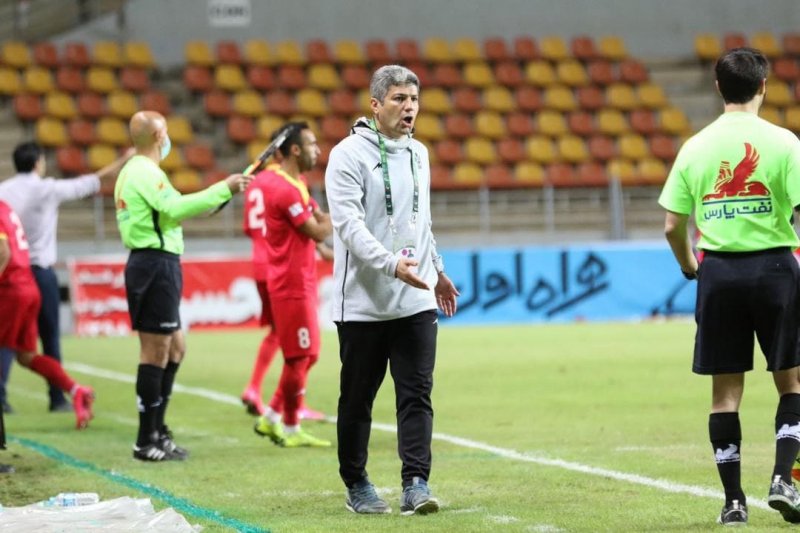 حمله تند مربی پیکان به کادرفنی فولاد