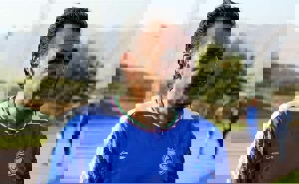 پاک کردن خاطره تلخ یک حمله گروهی (عکس)