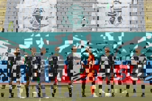 نداشتن هدست رادیویی؛ چیز تازه ای نیست  