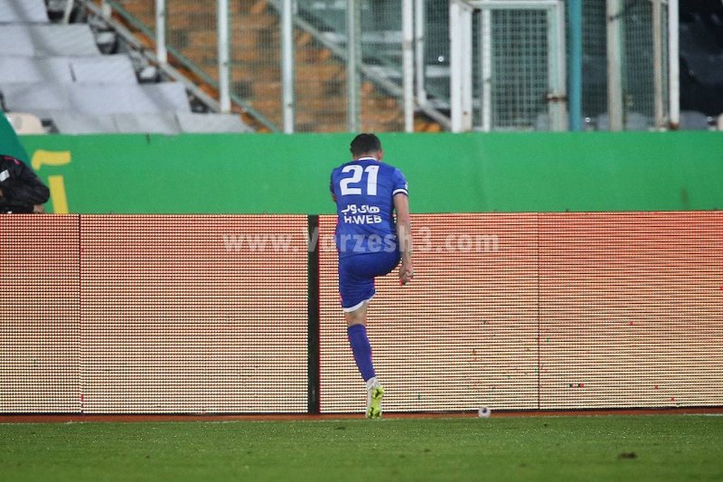 اعلام پنالتی مشکوک به ضرر استقلال