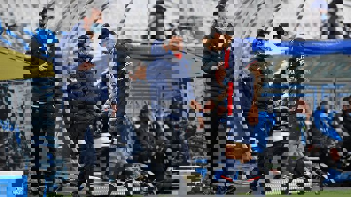 1570548