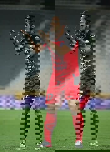1570794