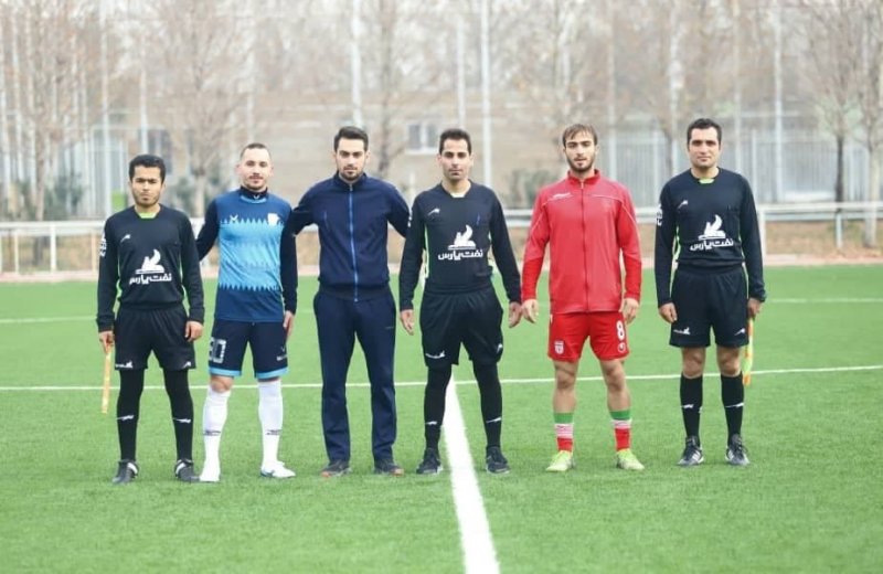 گزارشی از یک درگیری با ادبیات بد در فدراسیون