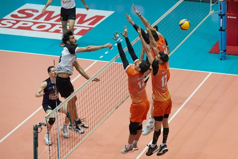 لیگ والیبال؛ ورامین با باخت به پلی‌آف رسید