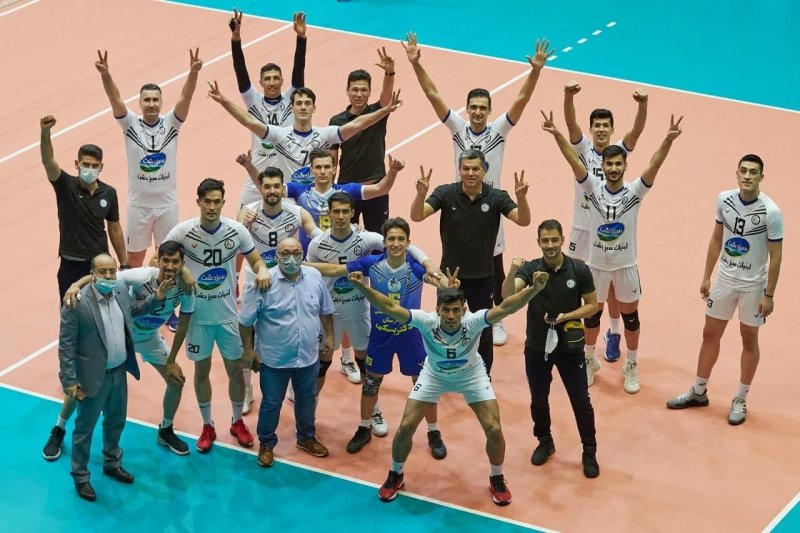 لیگ والیبال؛ تصاحب آخرین سهمیه پلیآف توسط گنبد