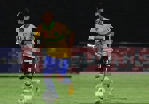 شاید بروم با جاسم کرار همبازی شوم