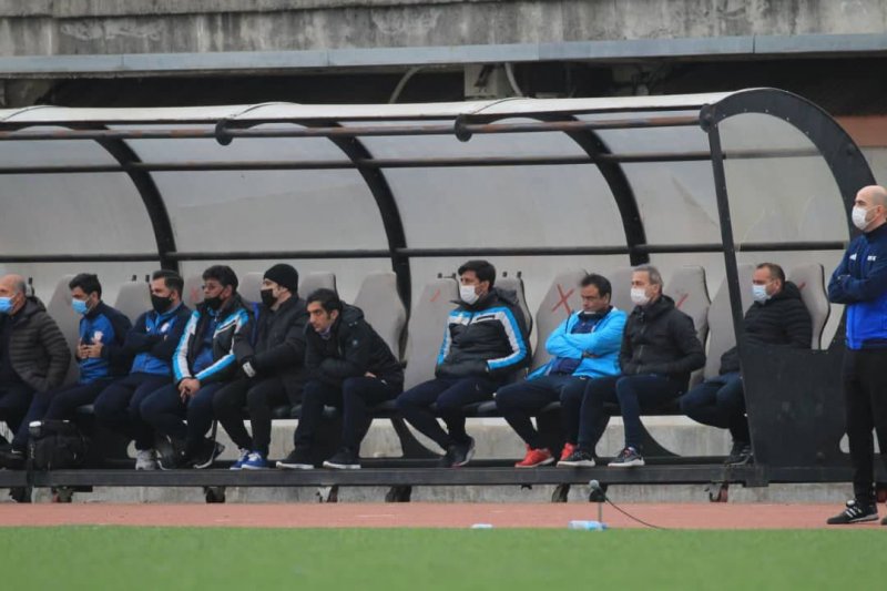 افشای جالب مجری؛ 19 کارت زرد برای نیمکت