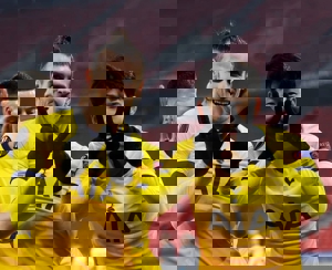 راز شادی گل بیل و سون با بیمار سرطانی