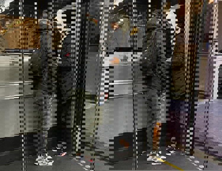 1575138