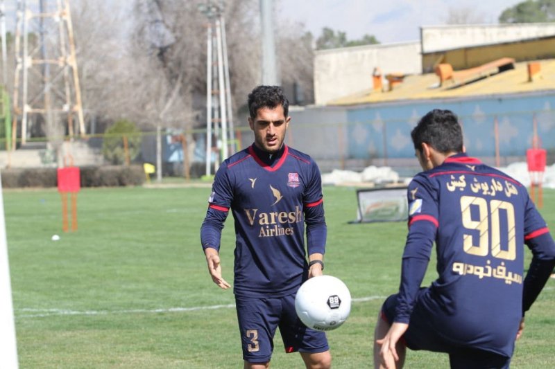 سپاهانی سابق به بازی با طلاییپوشان رسید