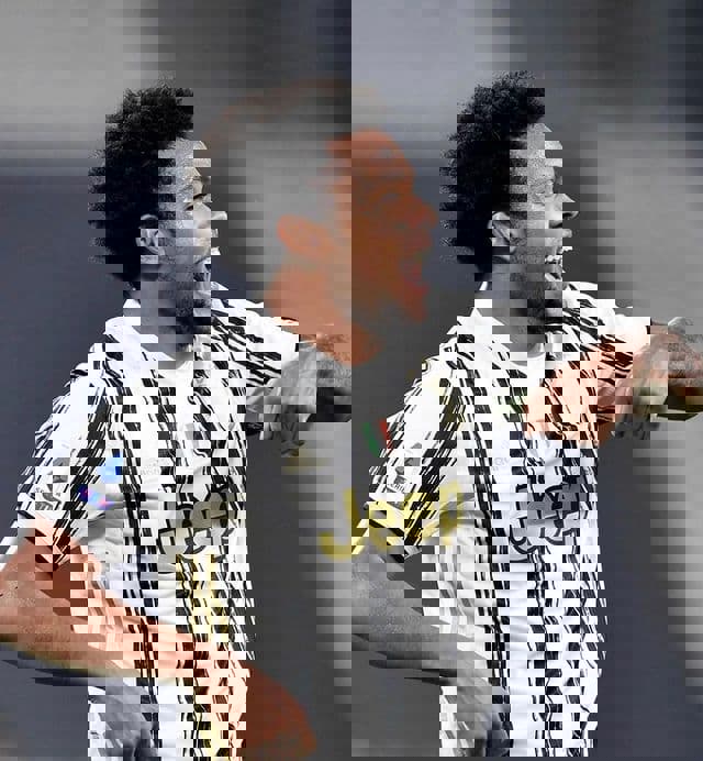 1575440