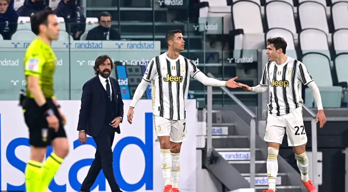 سه بازی خانگی پیاپی؛ هفته سرنوشت ساز برای پیرلو