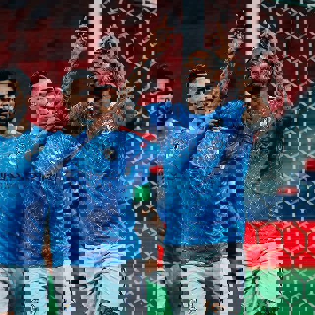 1576061