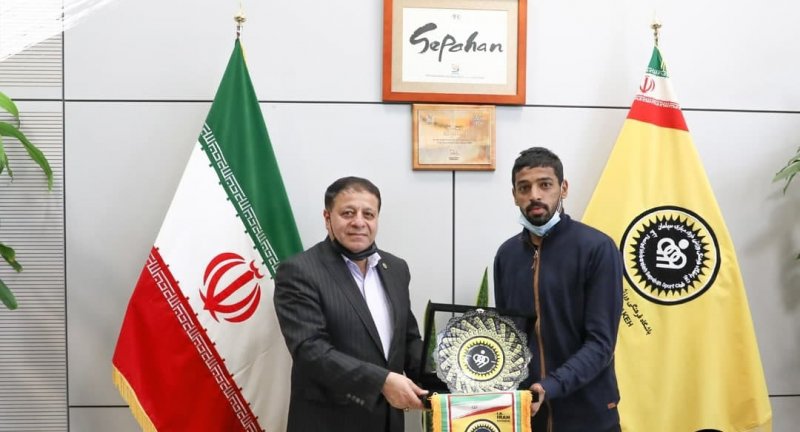 مهاجم سابق سپاهان به تیم السیب عمان پیوست