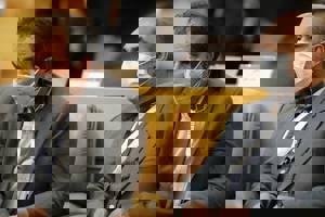 داوری لیگ ازچنگال انتخابات آزاد شد!